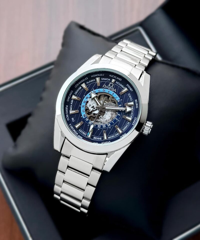 Omega Seamasters World Map Stainless steel Body and Bracelet
