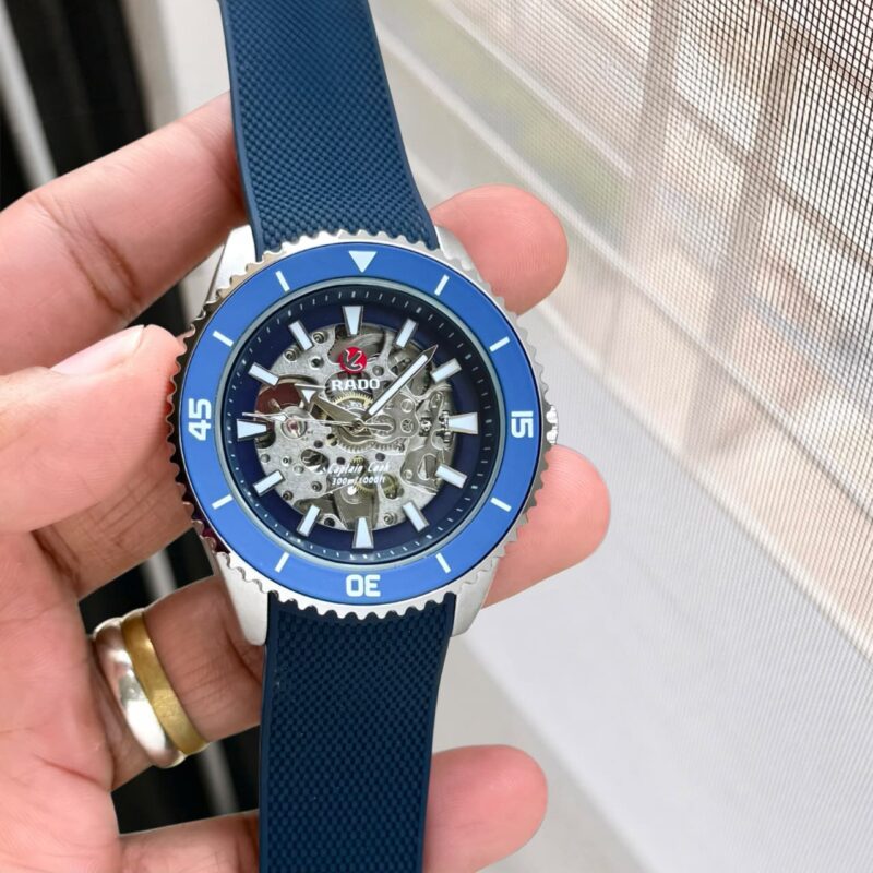 Rado Captain Cook Smart Fit Blue Adjustable silicon strap Watch