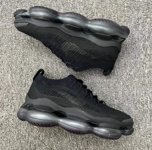 *PRODUCT NAME*: nike airmax *"SCORPION"* *"TRIPLE BLACK"* *QUALITY*:- Master Piece With original box *(Premium Quality)*. *SIZE*:- 41/7 42/7.5 43/8.5 44/9 45/10 size available *PRICE :- 3299/-Free Shipping* _Hurry To Grab Yours_..✌️