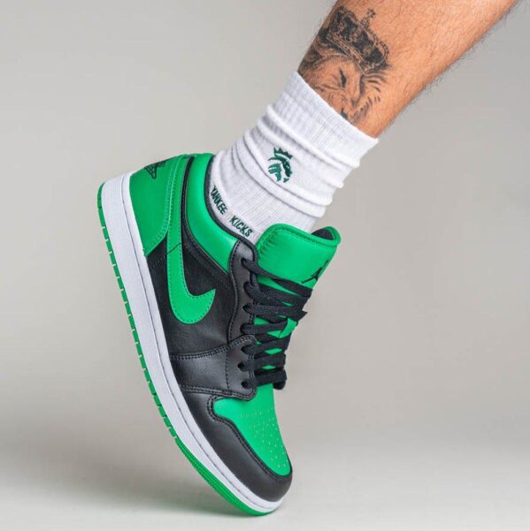 Nike Air Jordan 1 Low Black Lucky Green