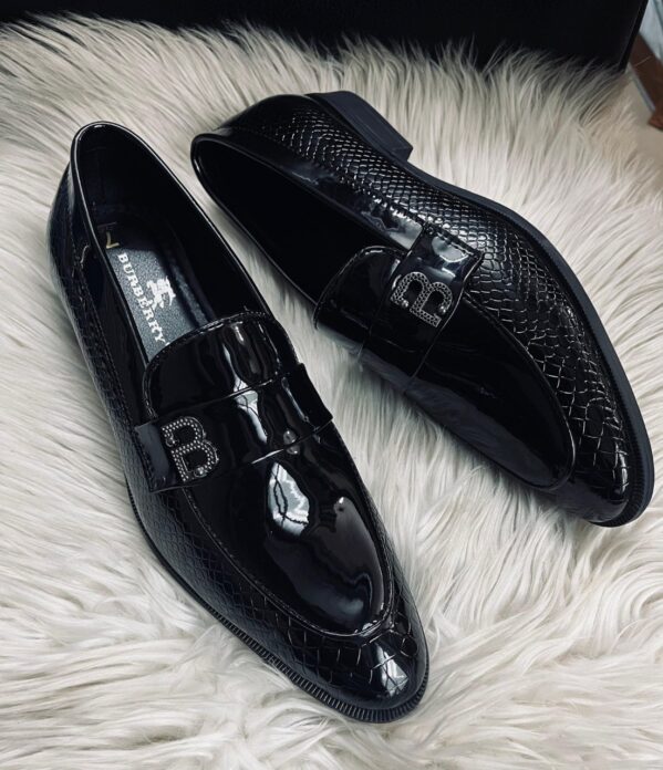 First Copy BURBERRY PATENT PARTY WEAR Loafer
