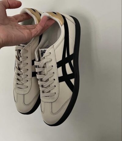 First Copy Onitsuka tiger gum sole