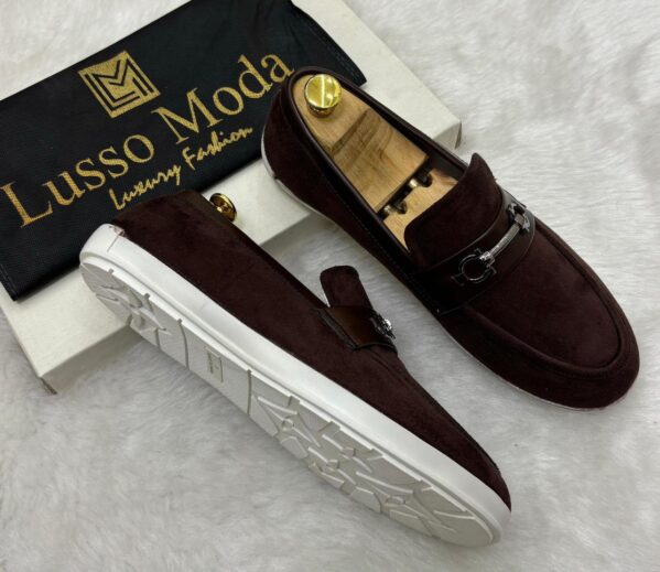 First Copy LUSSO  MODA  SNEAKERS