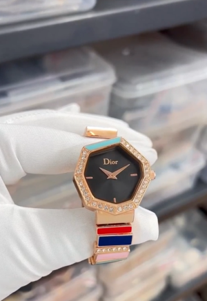 Gem Dior Women First Copy Watch